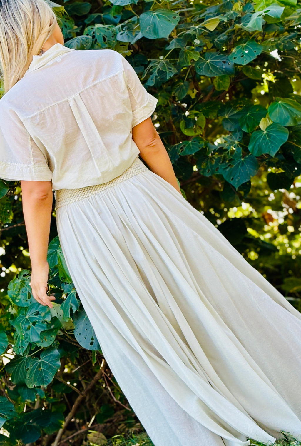 No Ties Attached Skirt - Pebble