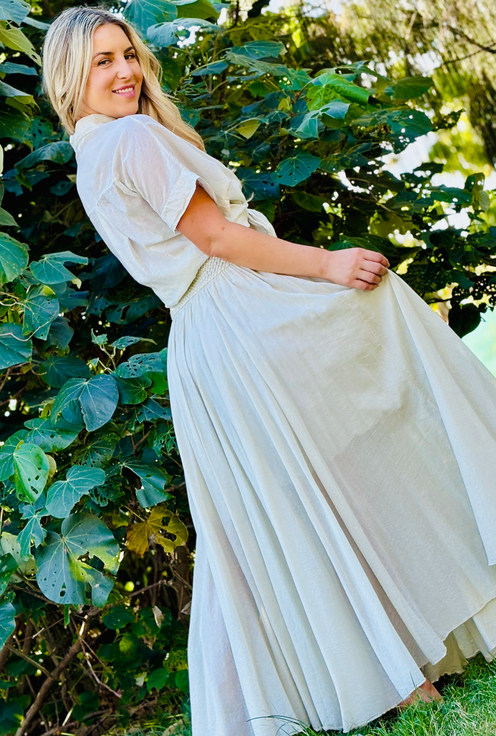 No Ties Attached Skirt - Pebble