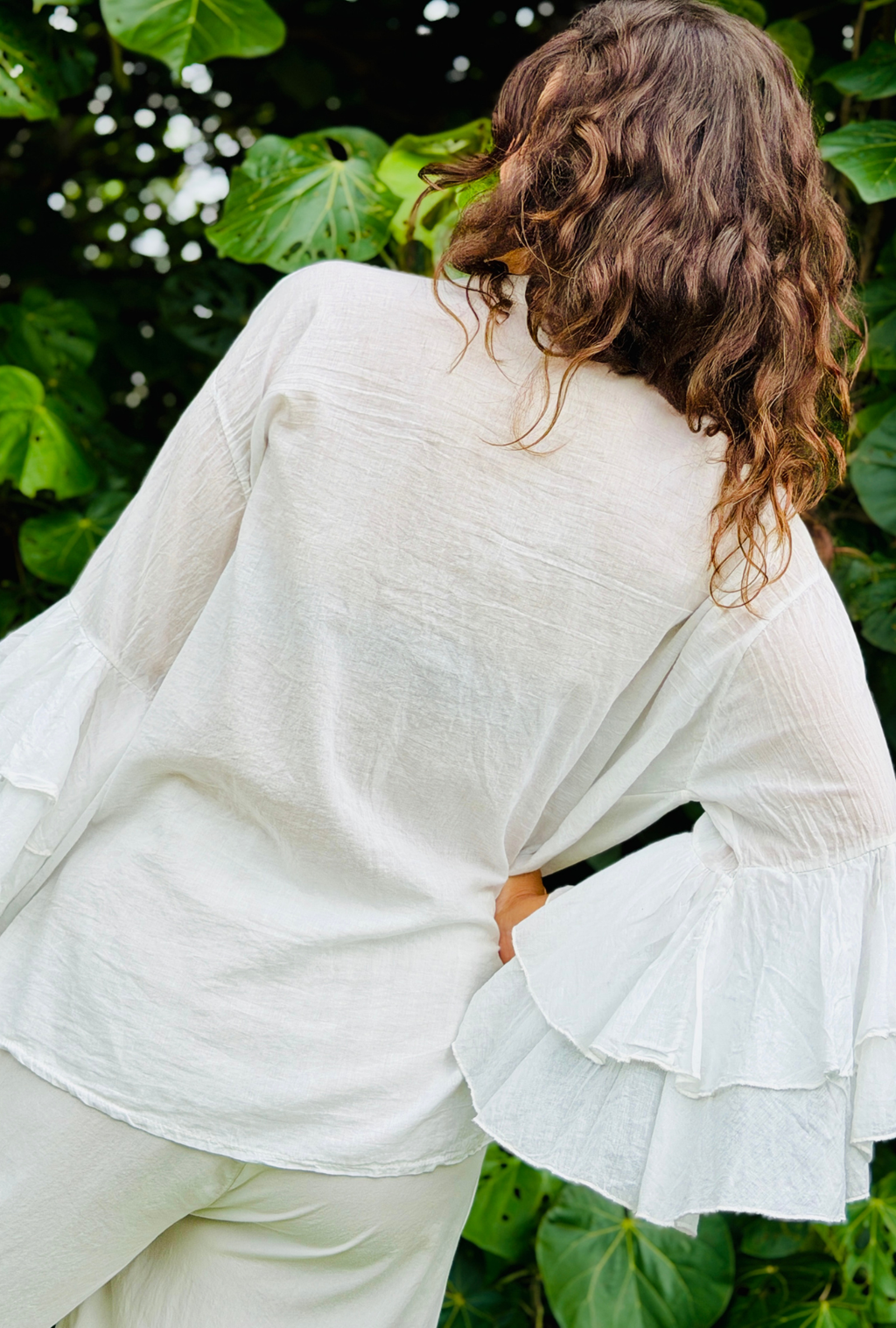 Thrill Of The Frill - Daisy