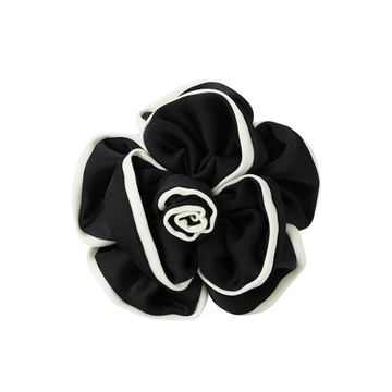 Paris Bloom Noir Brooch