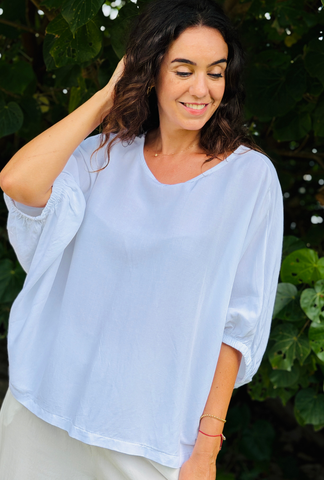 Take It Or Sleeve It Top - Daisy