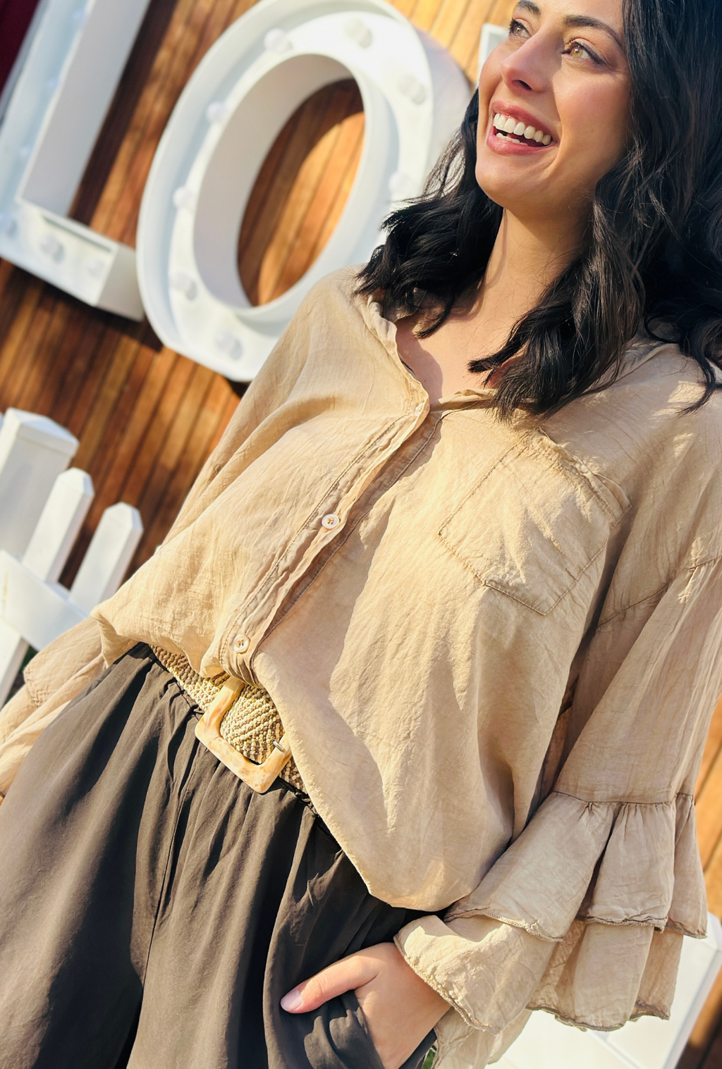 Thrill Of The Frill - Pebble