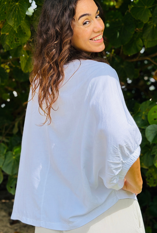 Take It Or Sleeve It Top - Daisy