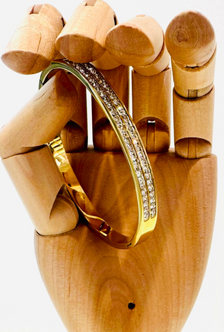 CUFF ME IF YOU CAN II