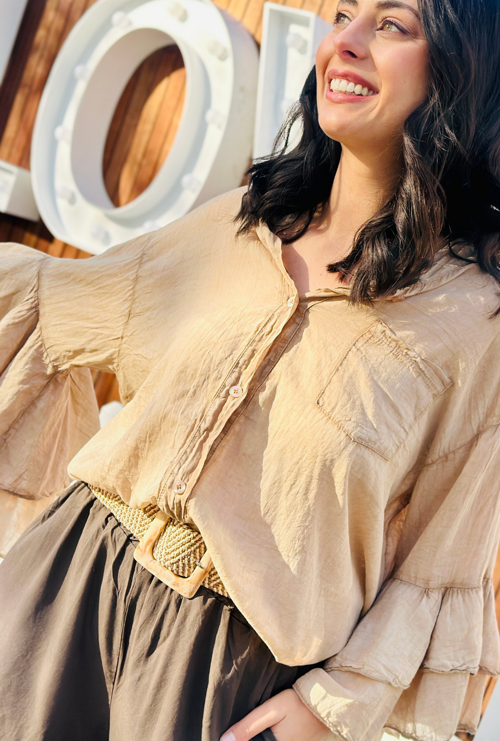 Thrill Of The Frill - Pebble