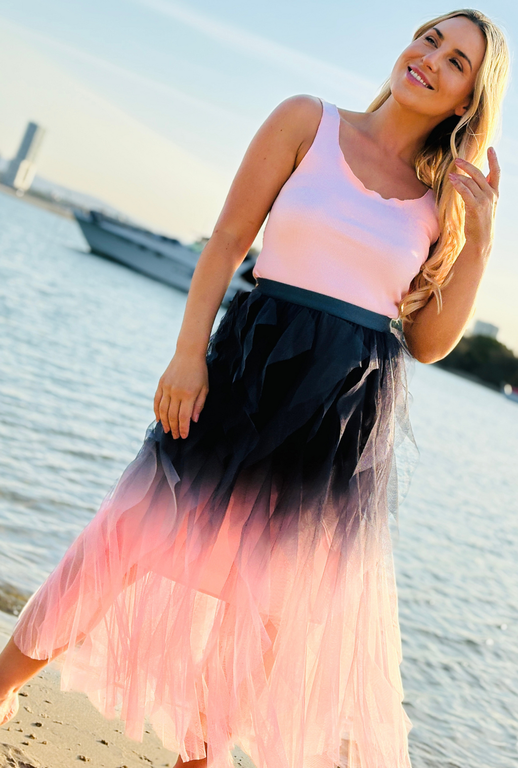 Get Carried Away Skirt Split Personality – Gunmetal + Blush