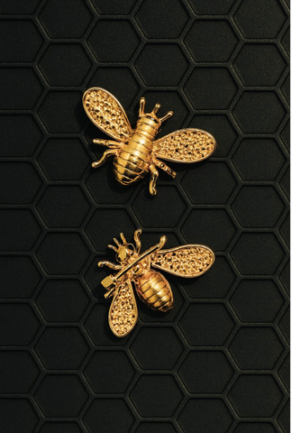 The Palm Bee Pin