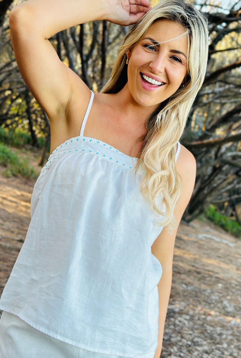 Fresh as a Daisy Top - Daisy Blue