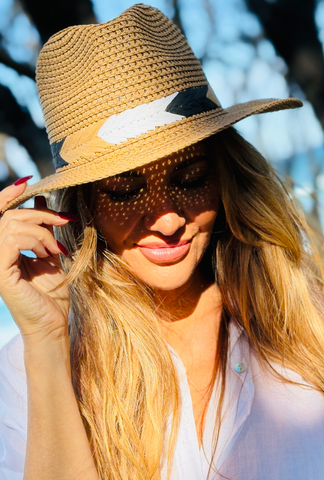 Bee Shady Hat