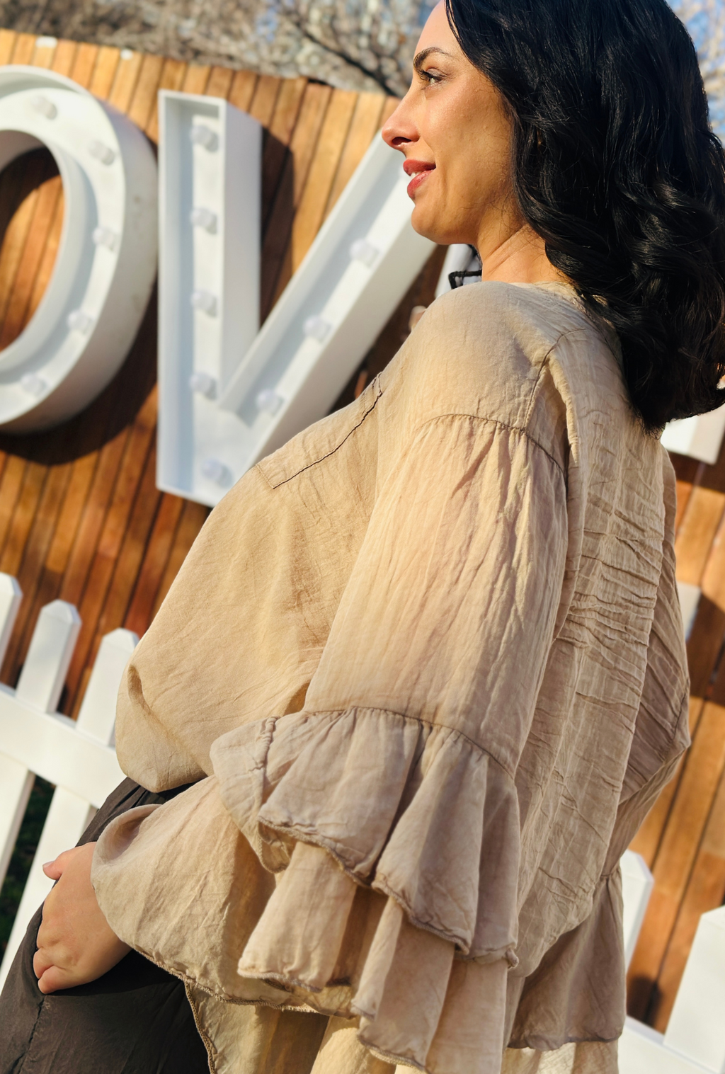 Thrill Of The Frill - Pebble