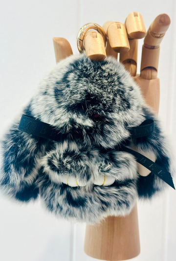 Nibbles Bumble Bunny Charm