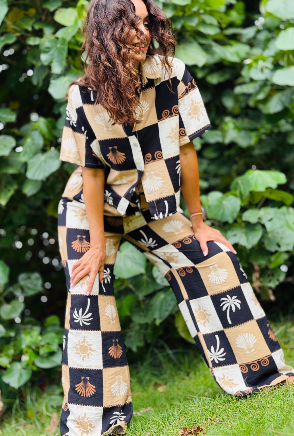 Check Me Out Pants - Black