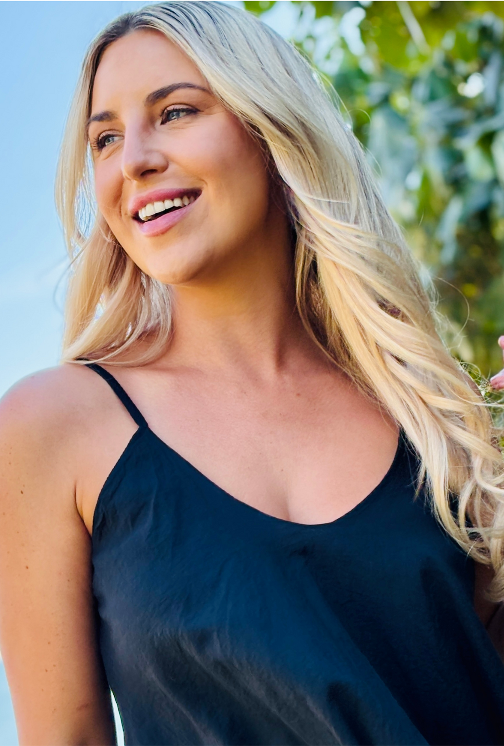 Untied & Fancy Free Top - Onyx