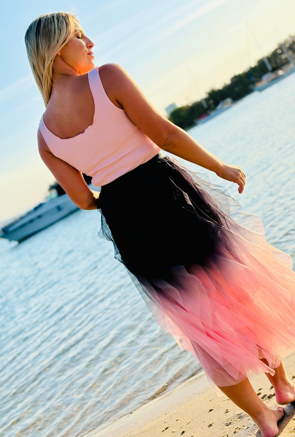 Get Carried Away Skirt Split Personality – Gunmetal + Blush