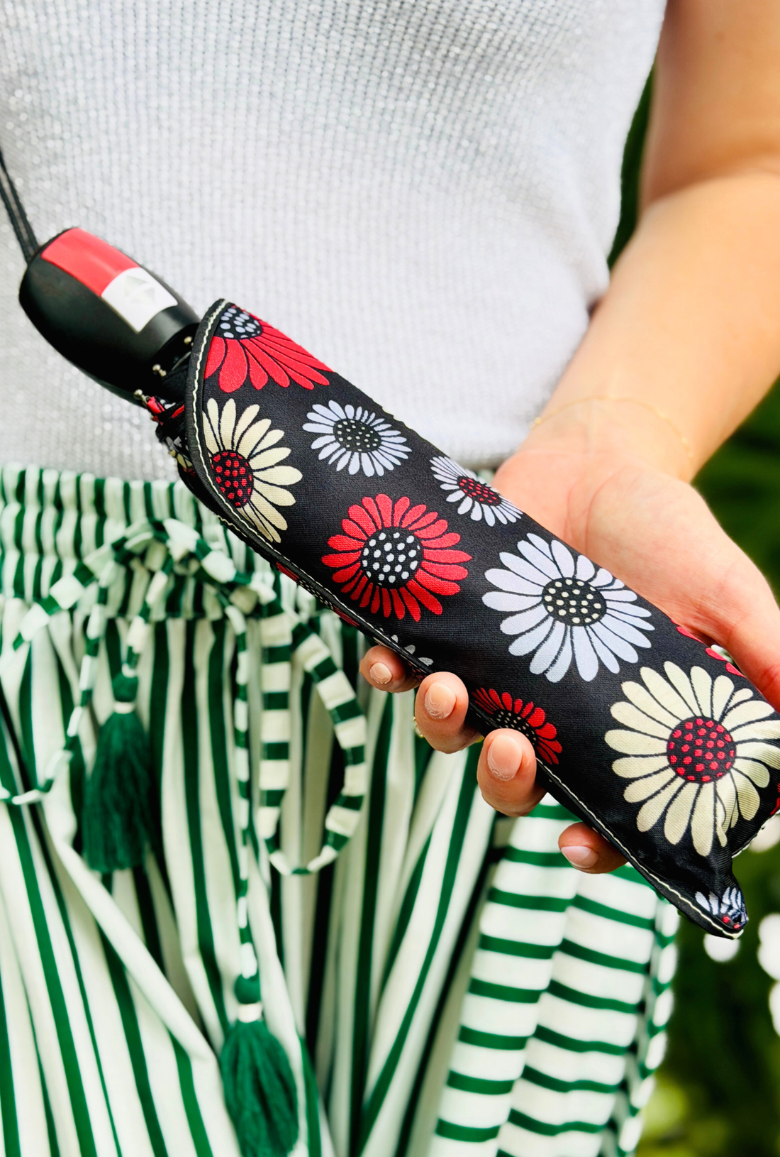 Stay Dry Honey Umbrella - Black