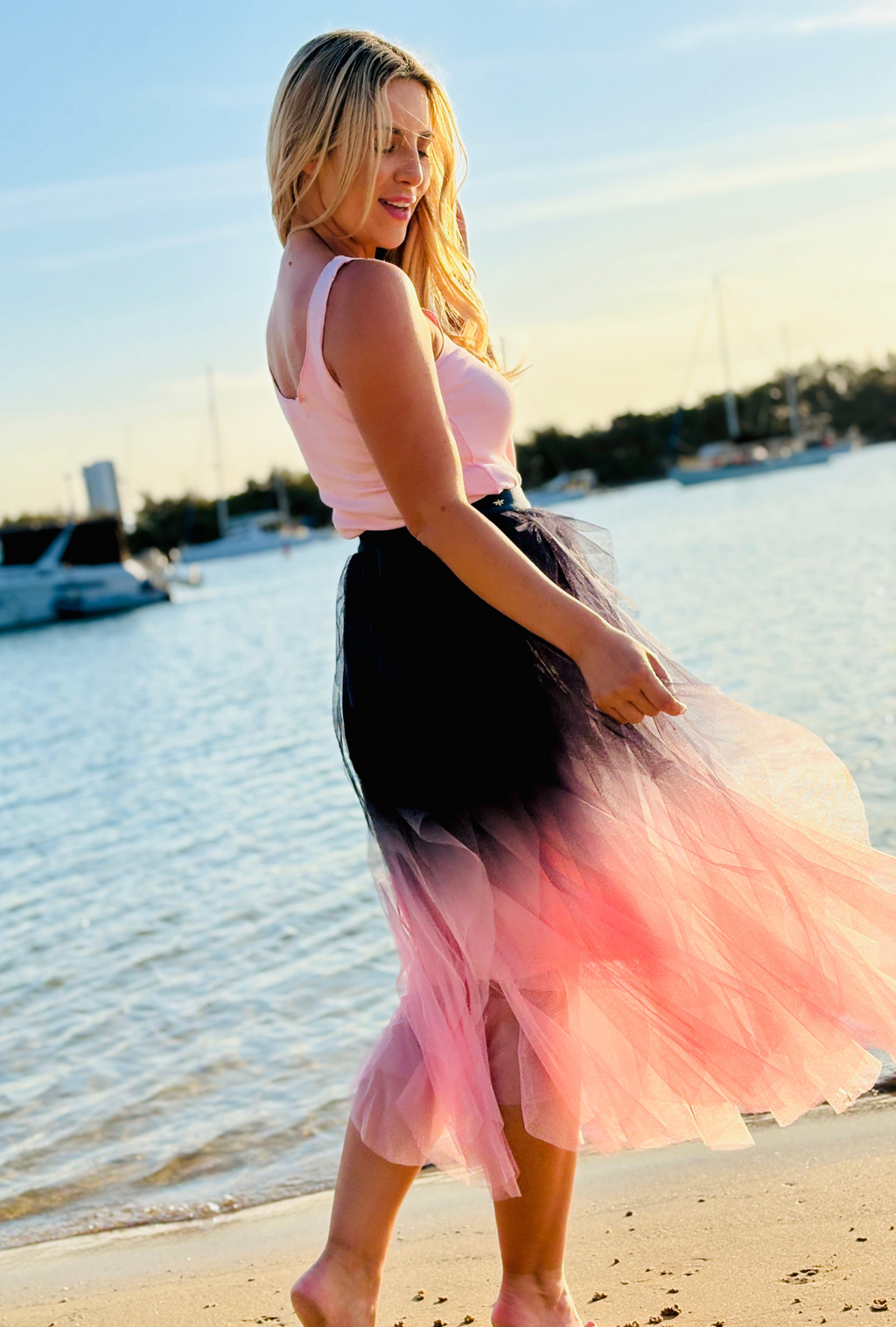 Get Carried Away Skirt Split Personality – Gunmetal + Blush