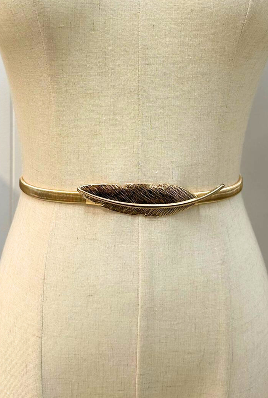 Gilded Metal Stretch Belt - Gold Feather