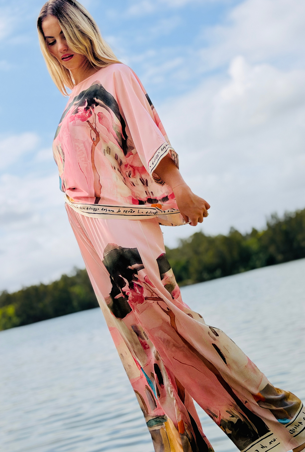 Pretty in Paint Relaxed Fit Top - Rose