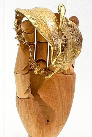 Leaf Me Alone Gold Clasp