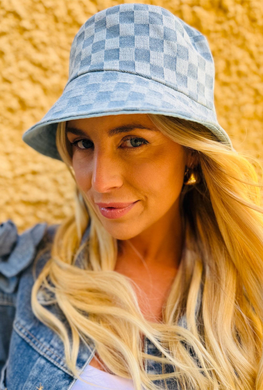 Bee Seen Bucket Hat - Checked Light Denim