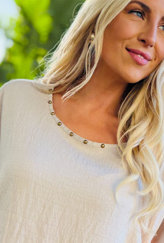 All in the Details Top - Taupe