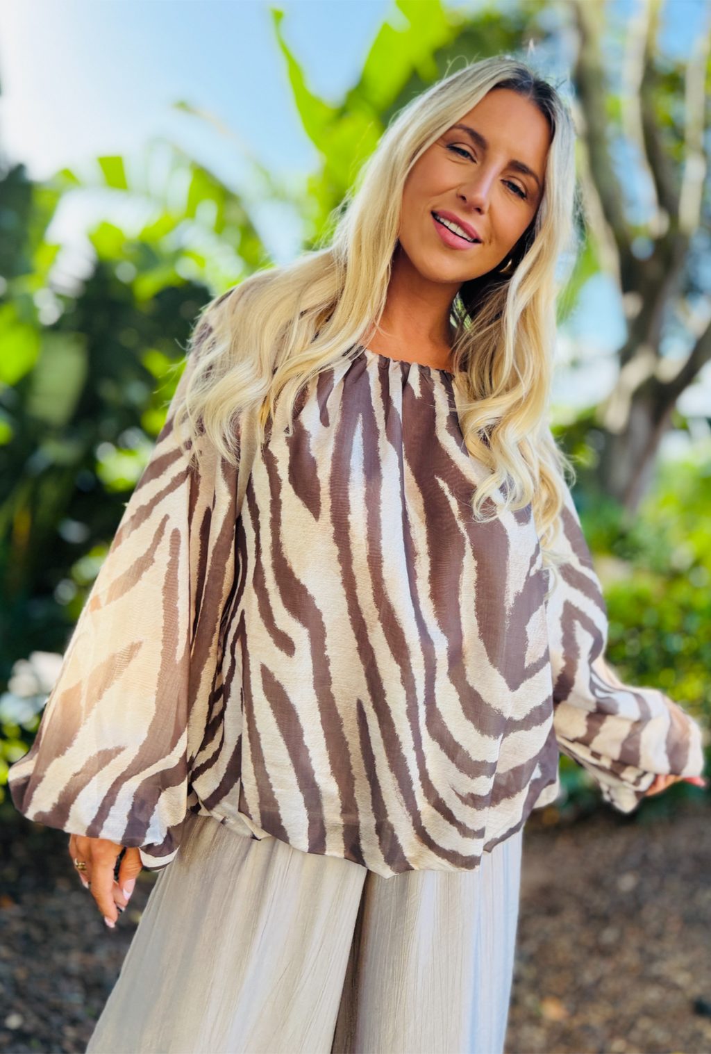 Must Have Moment Top - Zebra Crossing Cocoa