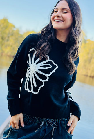 Say it with Flowers Pullover - Black