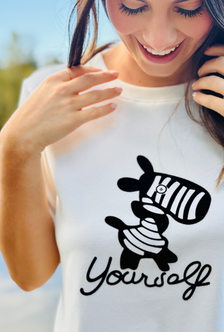 Eyecon Tee - Zeebra - White