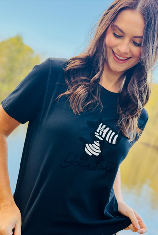 Eyecon Tee - Zeebra - Black