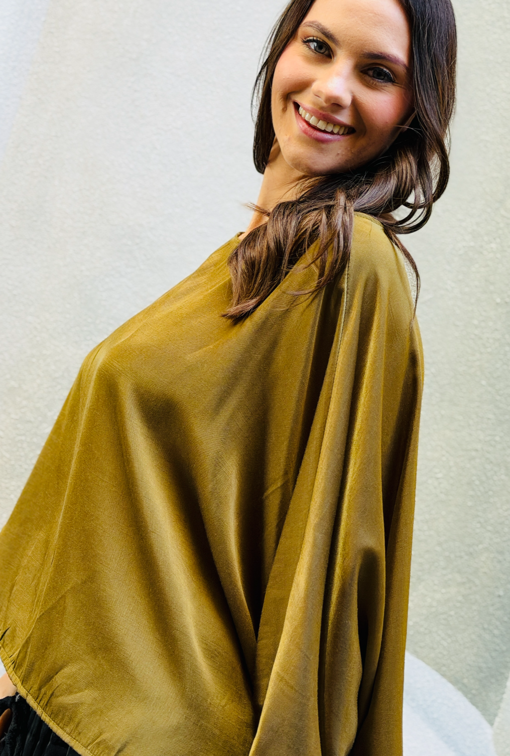 Smooth Operator Top - Olive