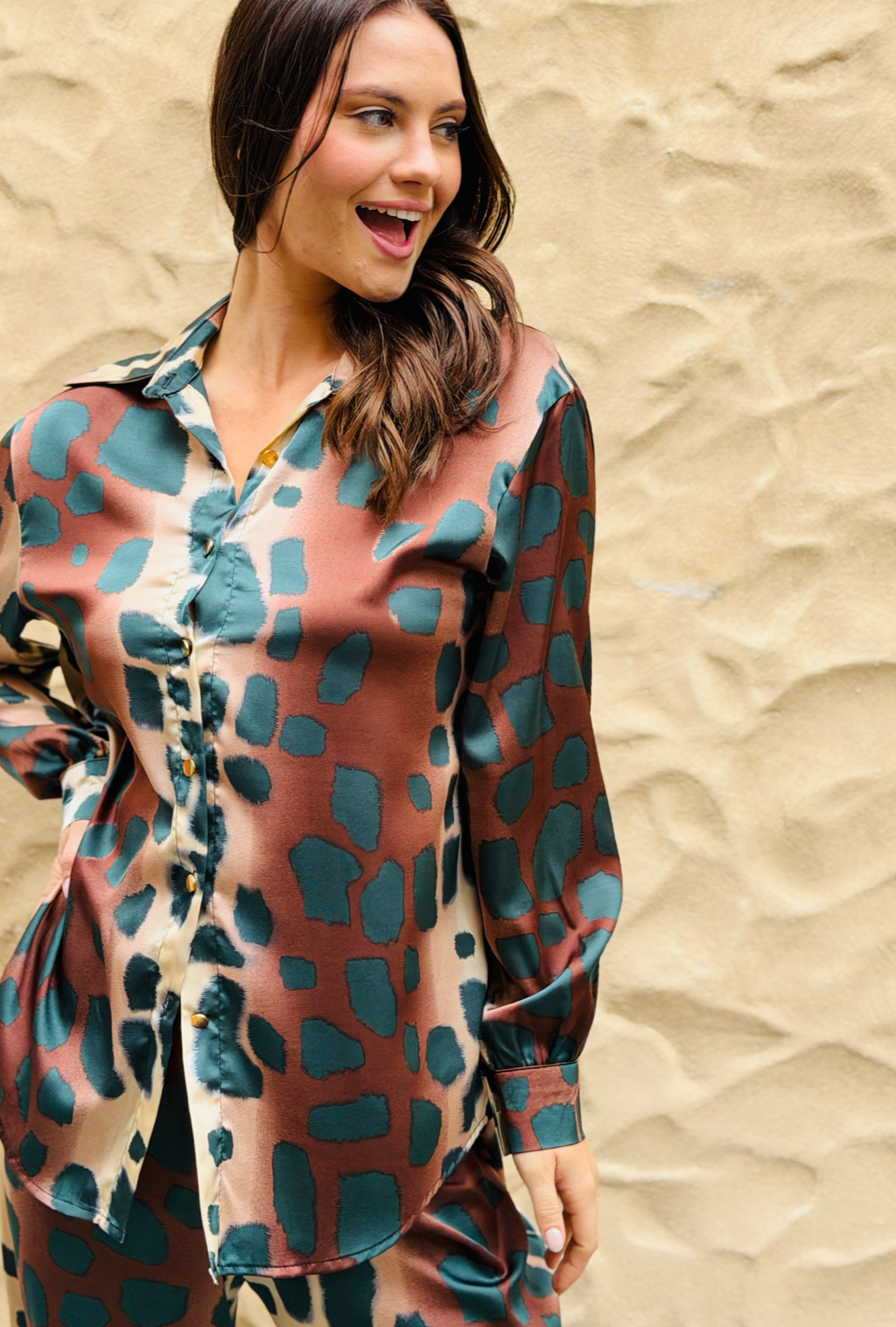 Double Take Top - Giraffe