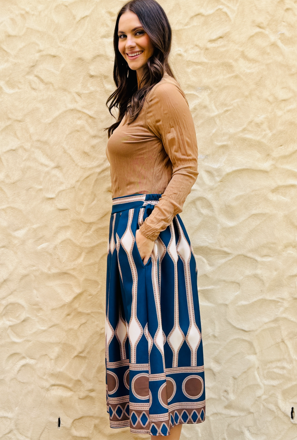 Cause a Scene Skirt - Athena