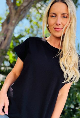 IYKYK Tee - Onyx