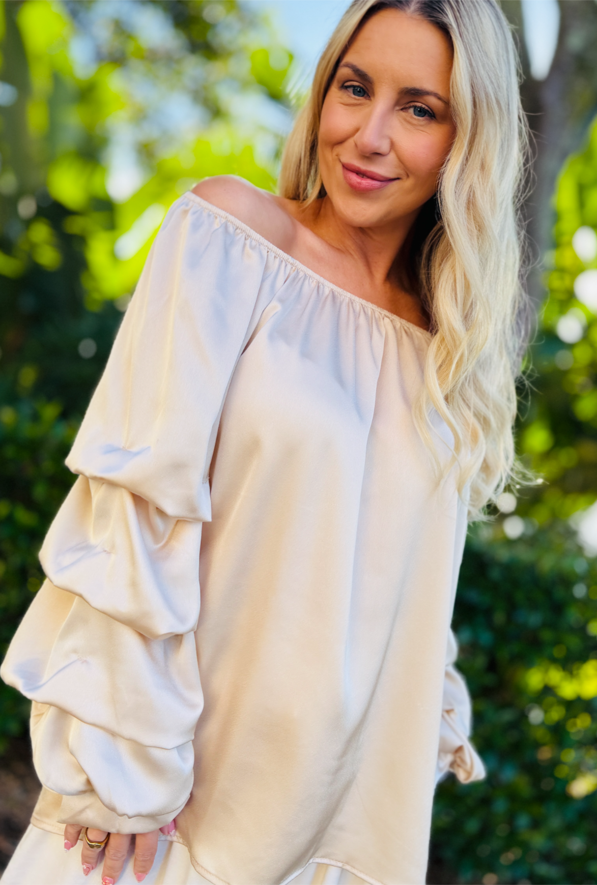 Sleeve Dreams Luxe Top - Gold