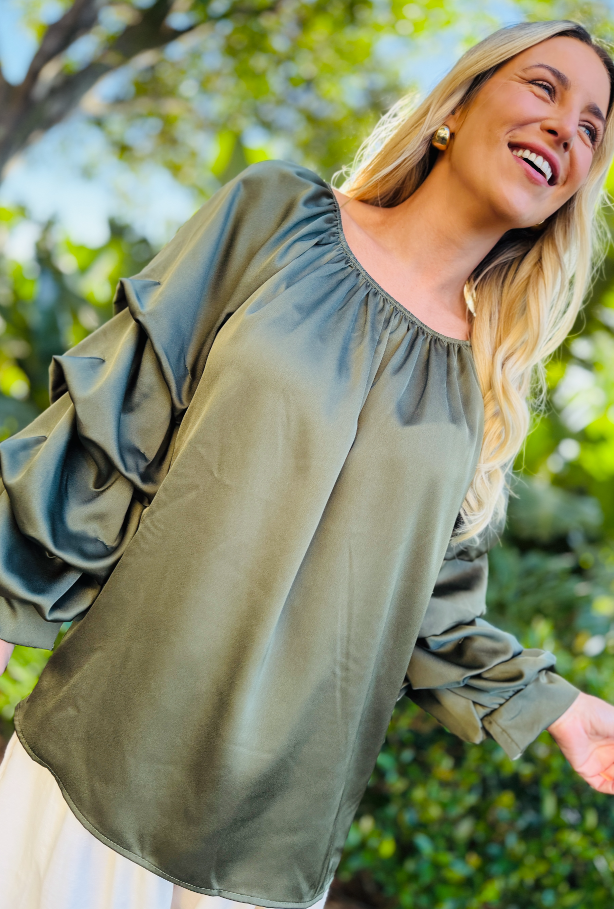 Sleeve Dreams Luxe Top - Sage