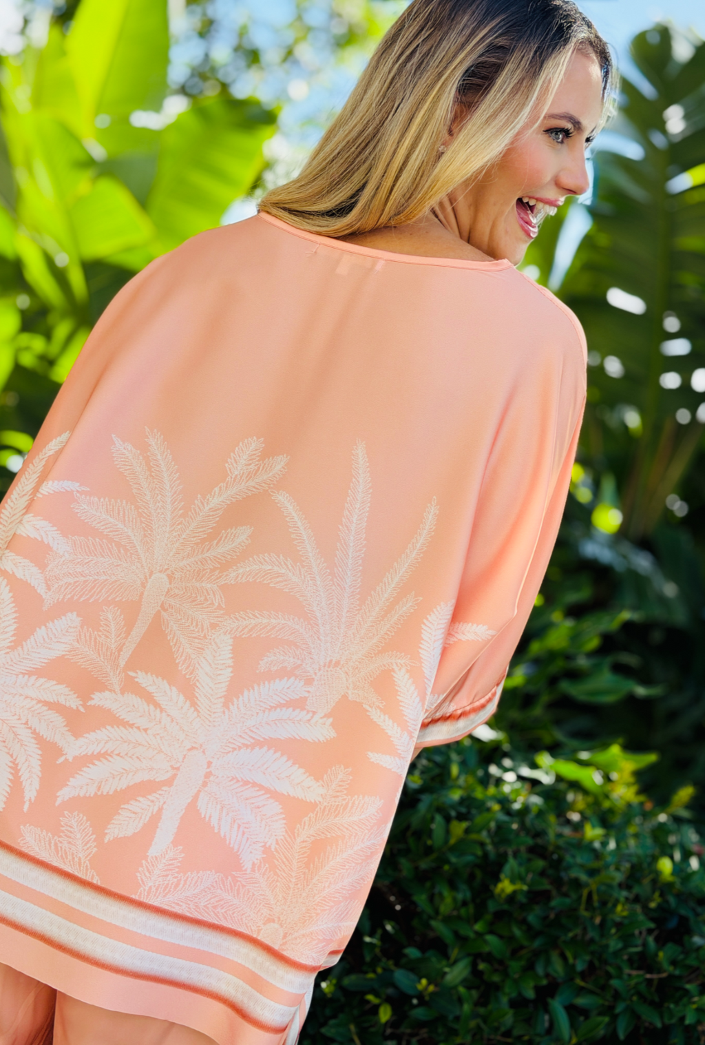 Palm Affair Relaxed Fit Top - Peach