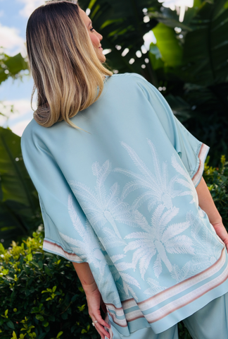 Palm Affair Relaxed Fit Top - Aqua