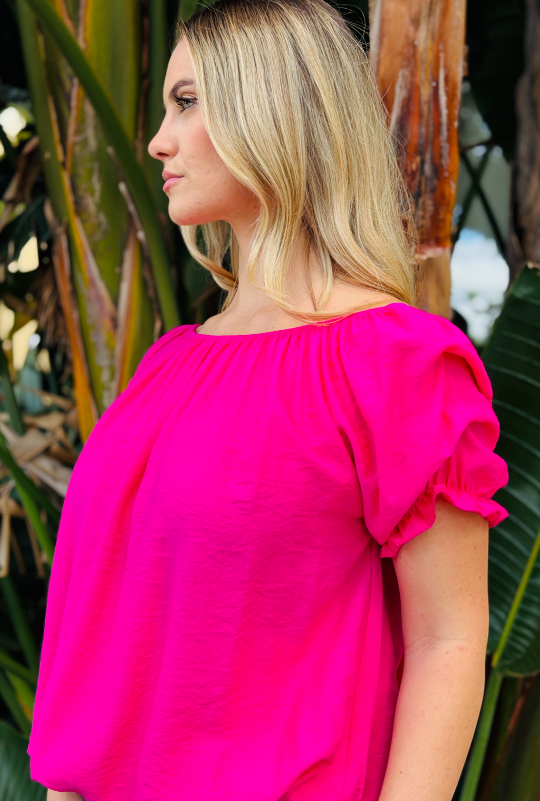 Sleeve Me Be Short Sleeve - Lipstick