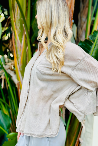 Thrill Of The Frill - Latte