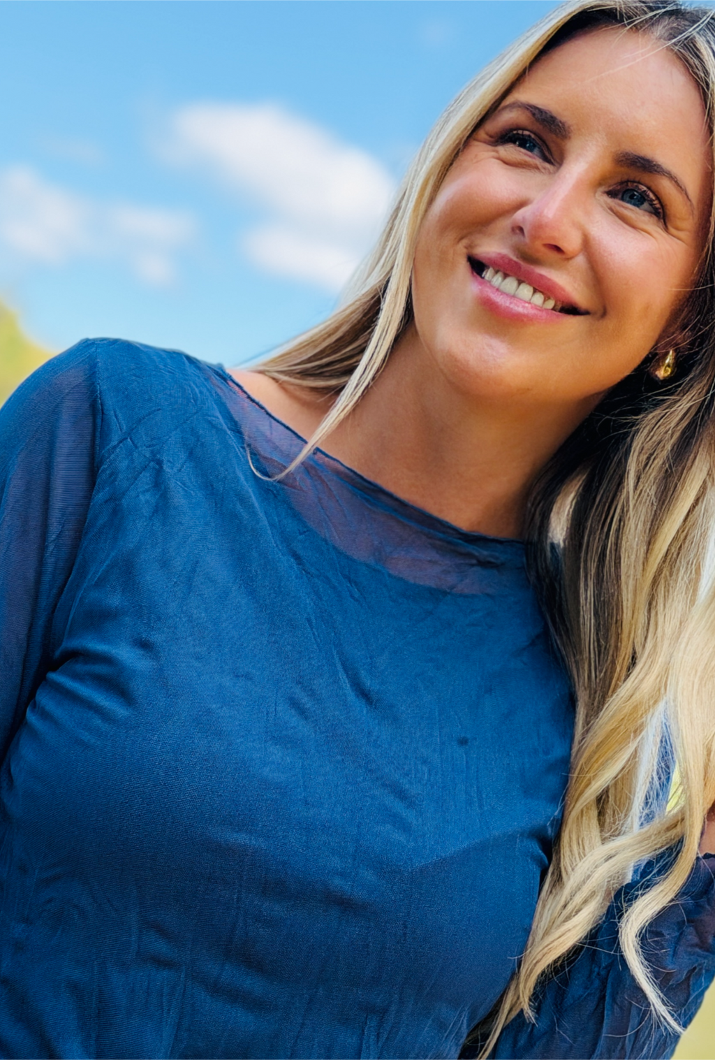 Essential Mesh Top - Navy