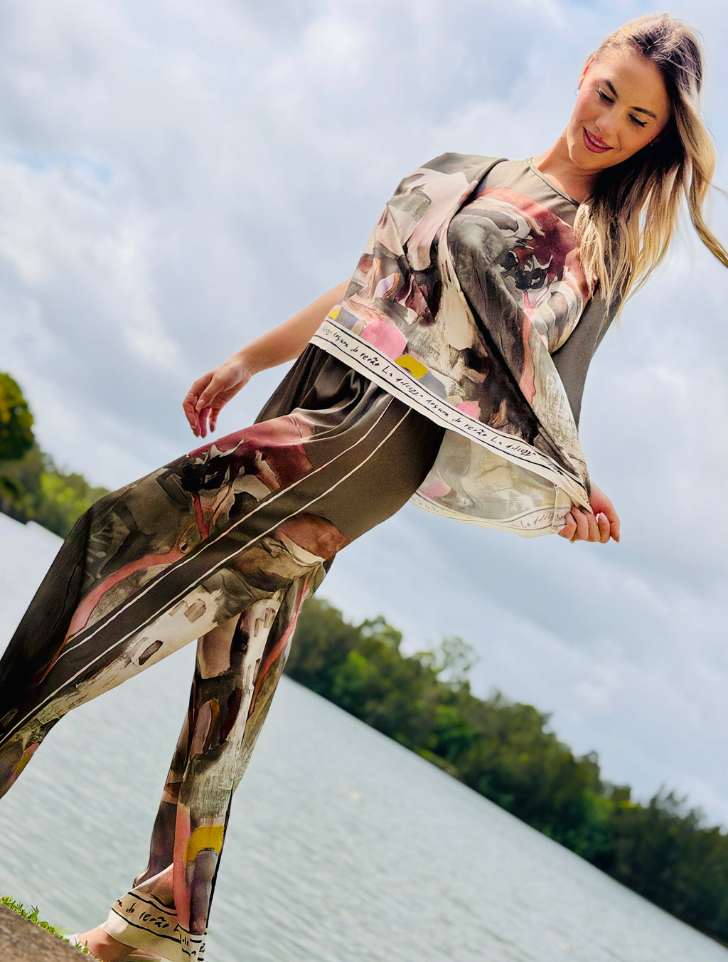 Pretty in Paint Relaxed Fit Top - Sage