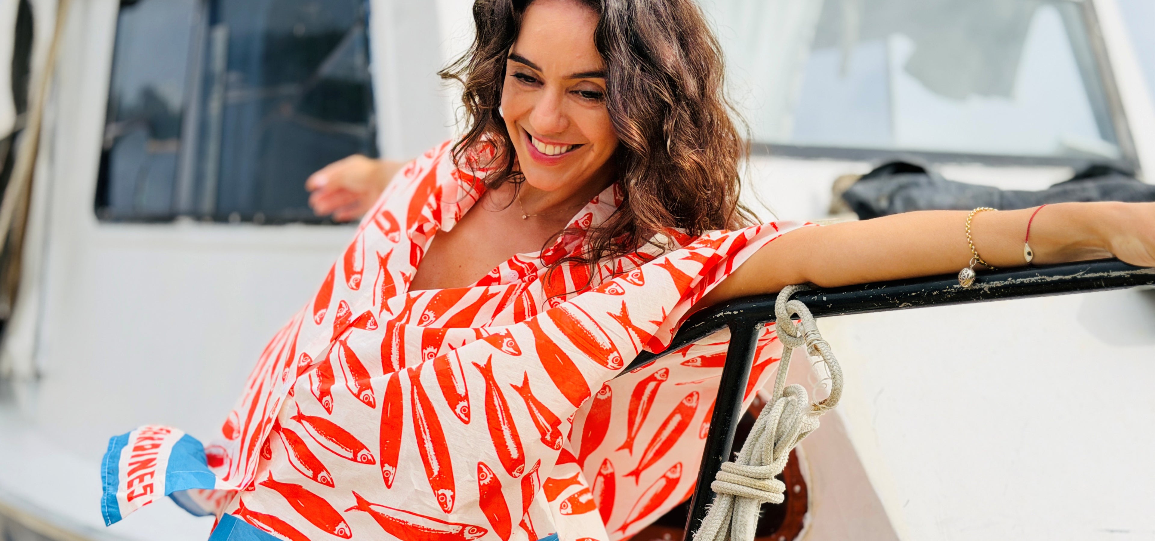 slider image slider_item_YhMXJn