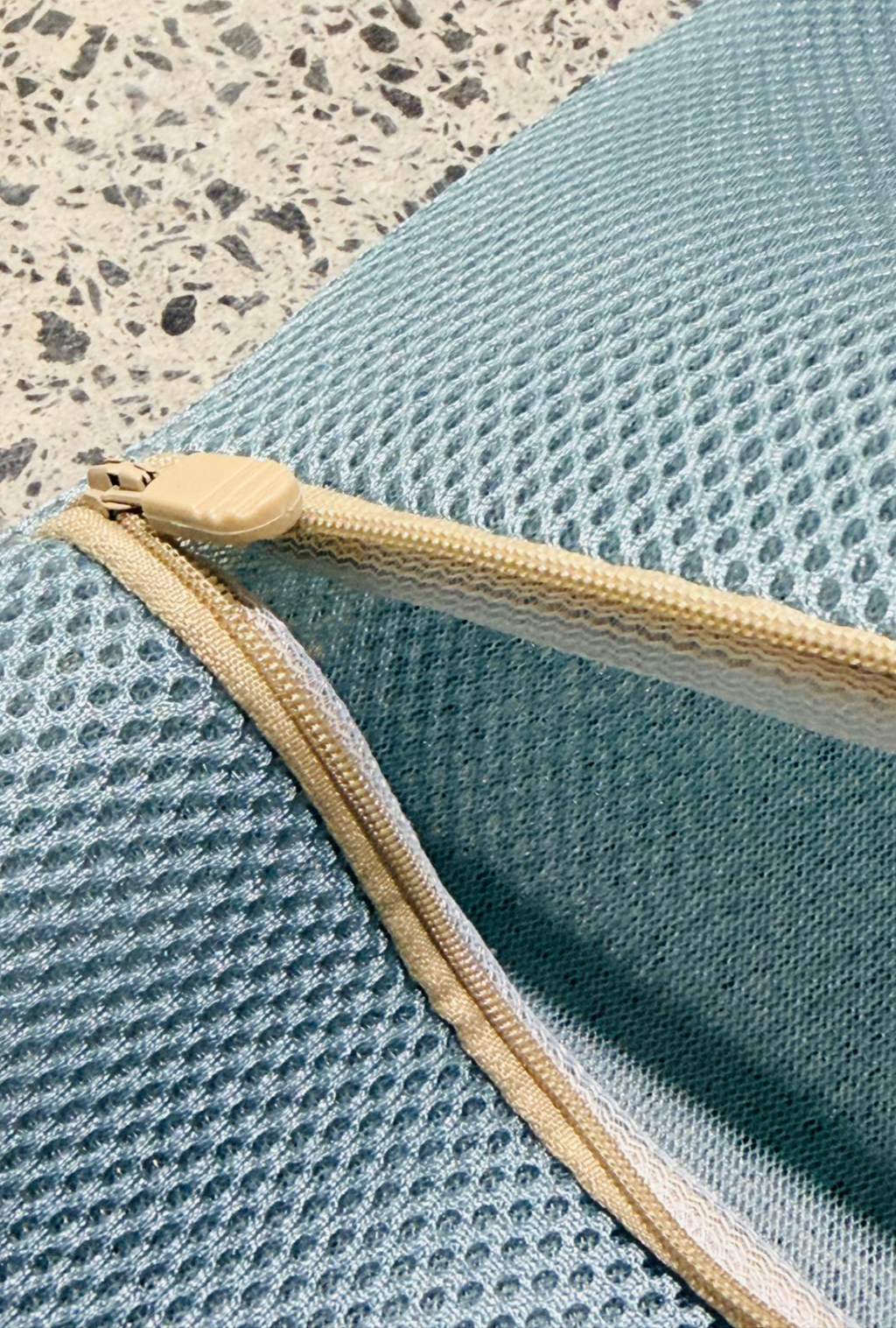 The Palm Bee Washing Bag - Small (30 x 40cm)